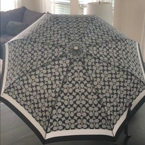 Coach Umbrella Navy Gray and White